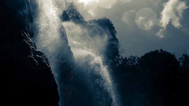 Glitzern Wasserfall