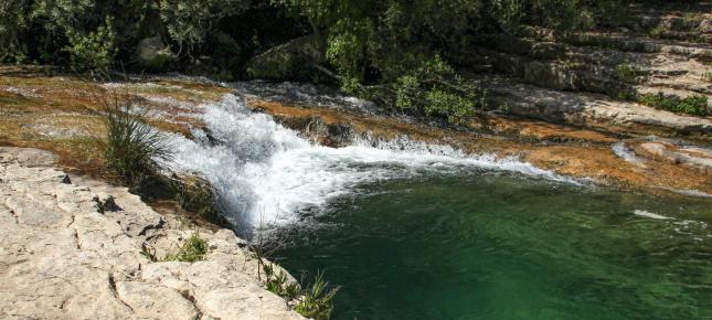 Sizilien Wasserfall Bild auf Leinwand