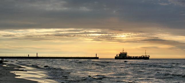 Ostsee Sonnenuntergaenge Bild auf Leinwand